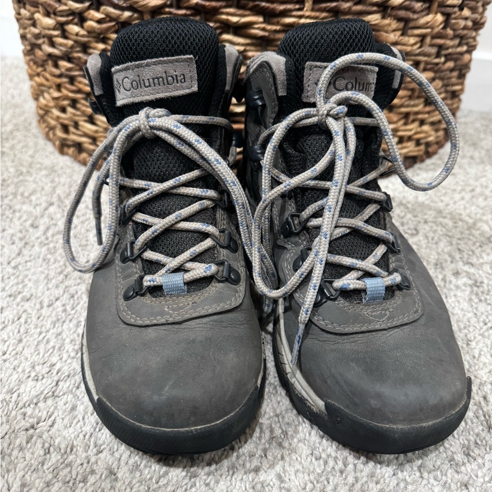 Columbia Women’s Hiking Boots